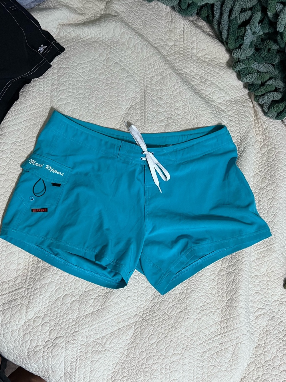 SZ 14 Maui Rippers teal board short swim trunks